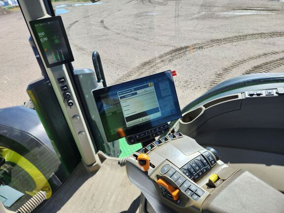 2025 John Deere 8R 340 Tractor