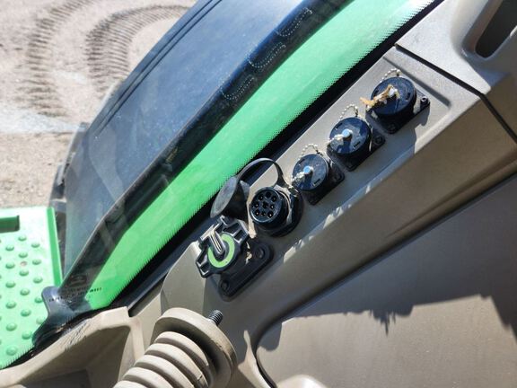 2025 John Deere 8R 340 Tractor
