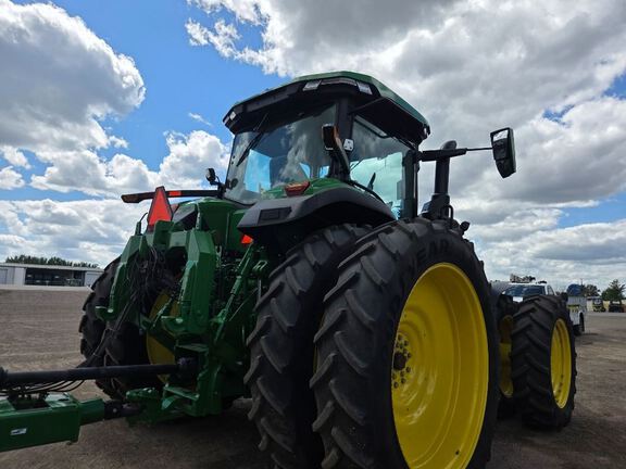 2025 John Deere 8R 310 Tractor