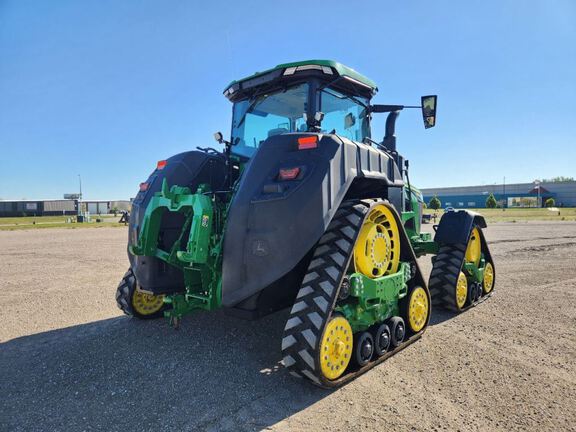 2024 John Deere 8RX 370 Tractor Rubber Track