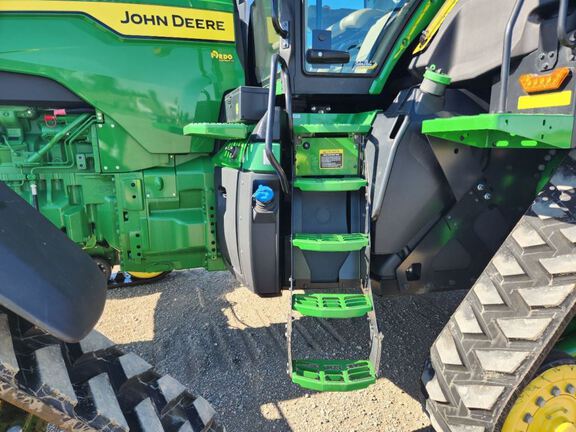 2024 John Deere 8RX 370 Tractor Rubber Track