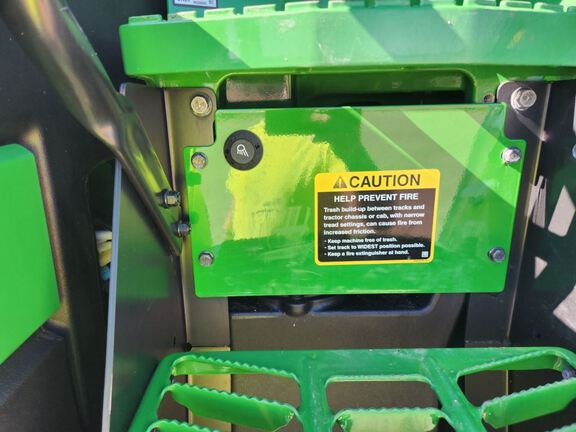 2024 John Deere 8RX 370 Tractor Rubber Track
