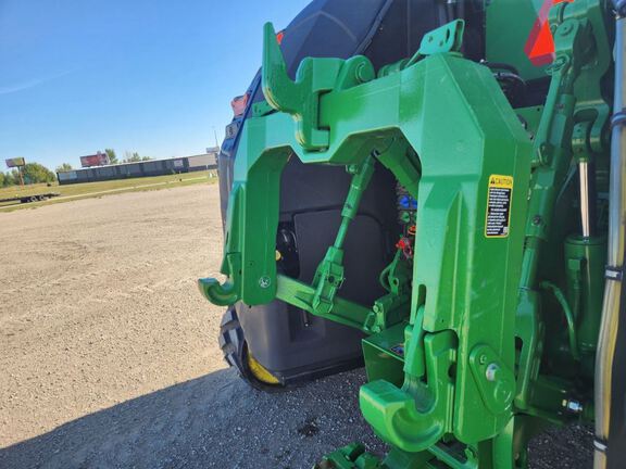 2024 John Deere 8RX 370 Tractor Rubber Track