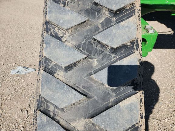 2024 John Deere 8RX 370 Tractor Rubber Track