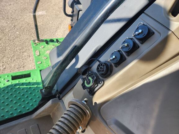 2024 John Deere 8RX 370 Tractor Rubber Track