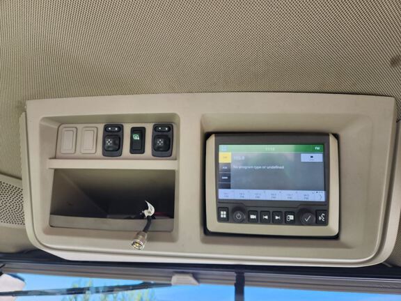 2024 John Deere 8RX 370 Tractor Rubber Track