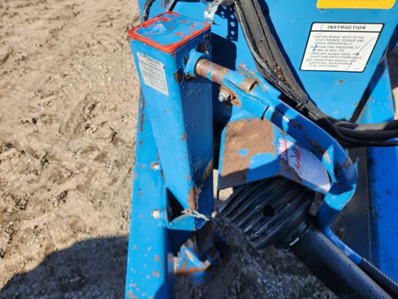 Kinze 1040 Grain Cart