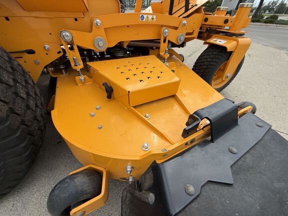 2024 Cub Cadet PRO Z 972S Mower/Zero Turn