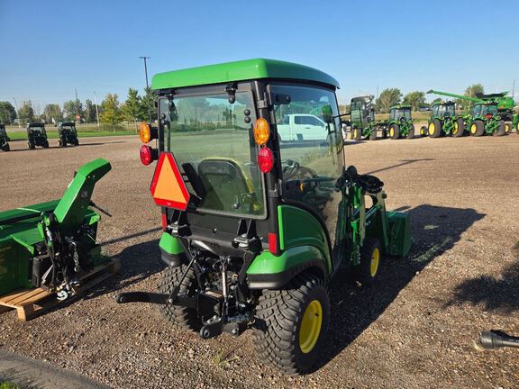 2023 John Deere 1025R Tractor Compact