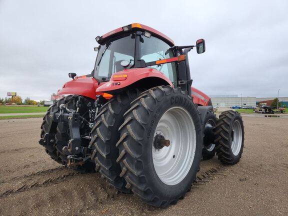 2013 Case 315 MAGNUM Tractor