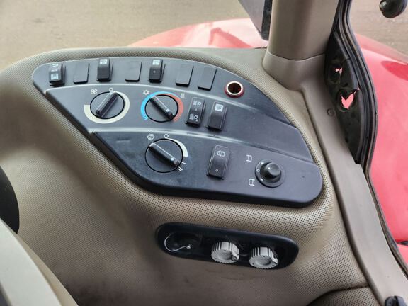 2013 Case 315 MAGNUM Tractor