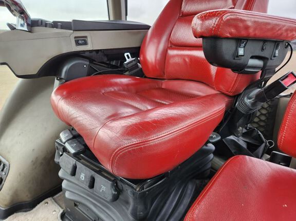 2013 Case 315 MAGNUM Tractor