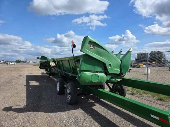 2023 John Deere C18R Header Corn Head