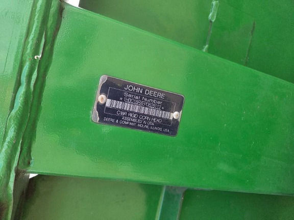 2023 John Deere C18R Header Corn Head