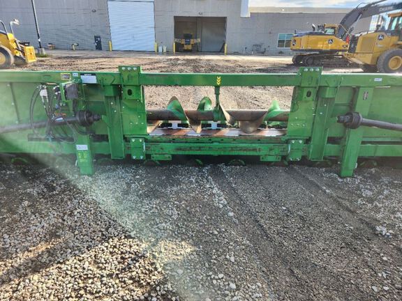 2023 John Deere C18R Header Corn Head