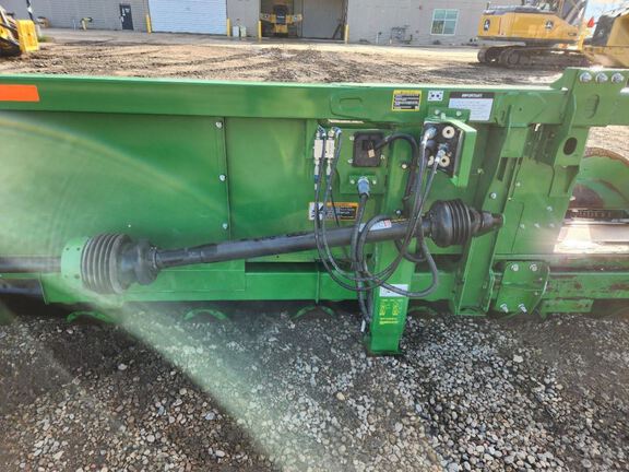 2023 John Deere C18R Header Corn Head