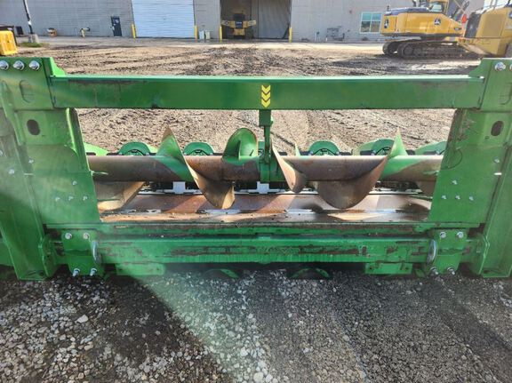 2023 John Deere C18R Header Corn Head