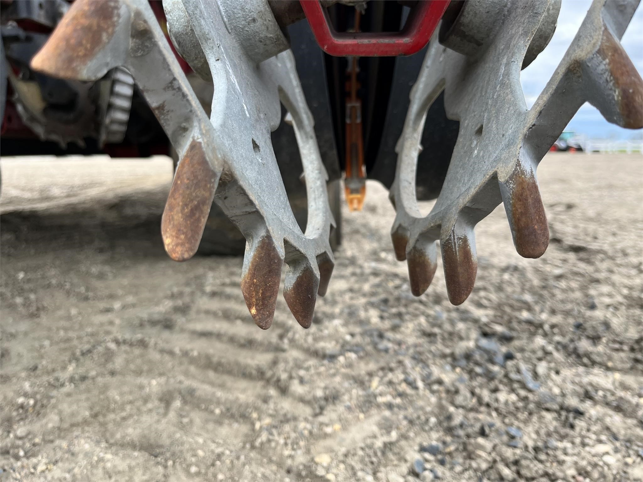 2014 White 9924VE Planter