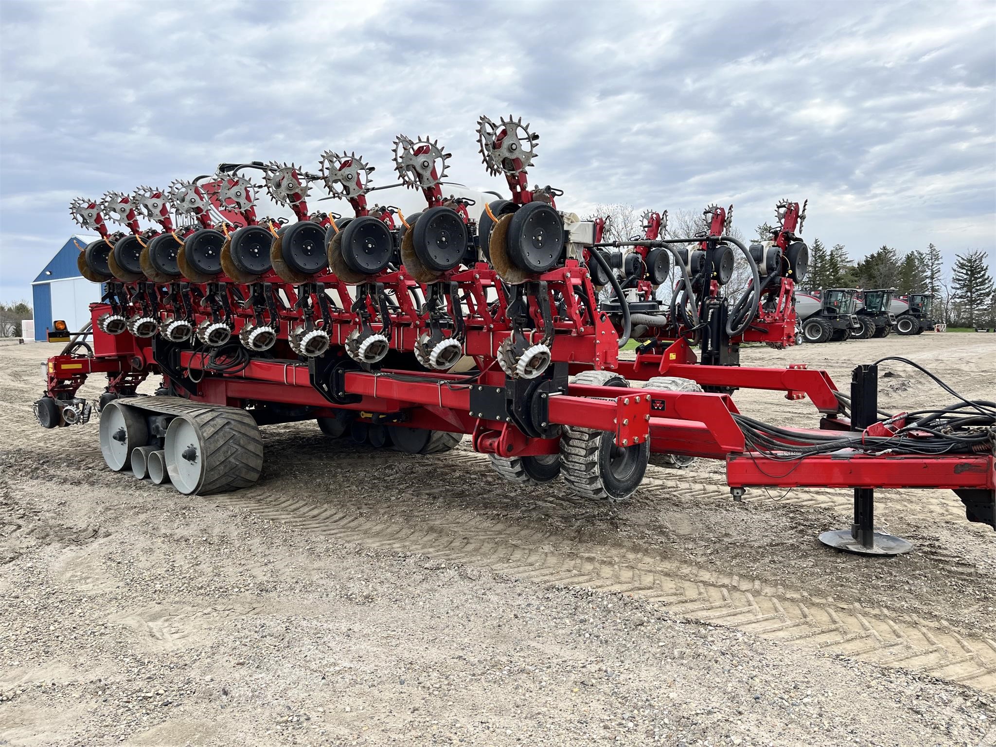 2014 White 9924VE Planter