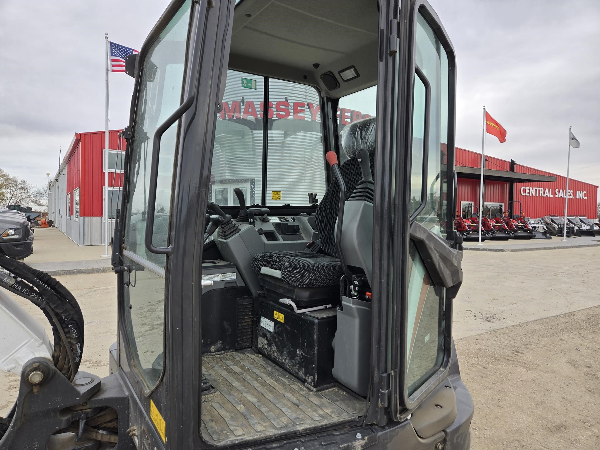 2023 Bobcat E35 Excavator Mini