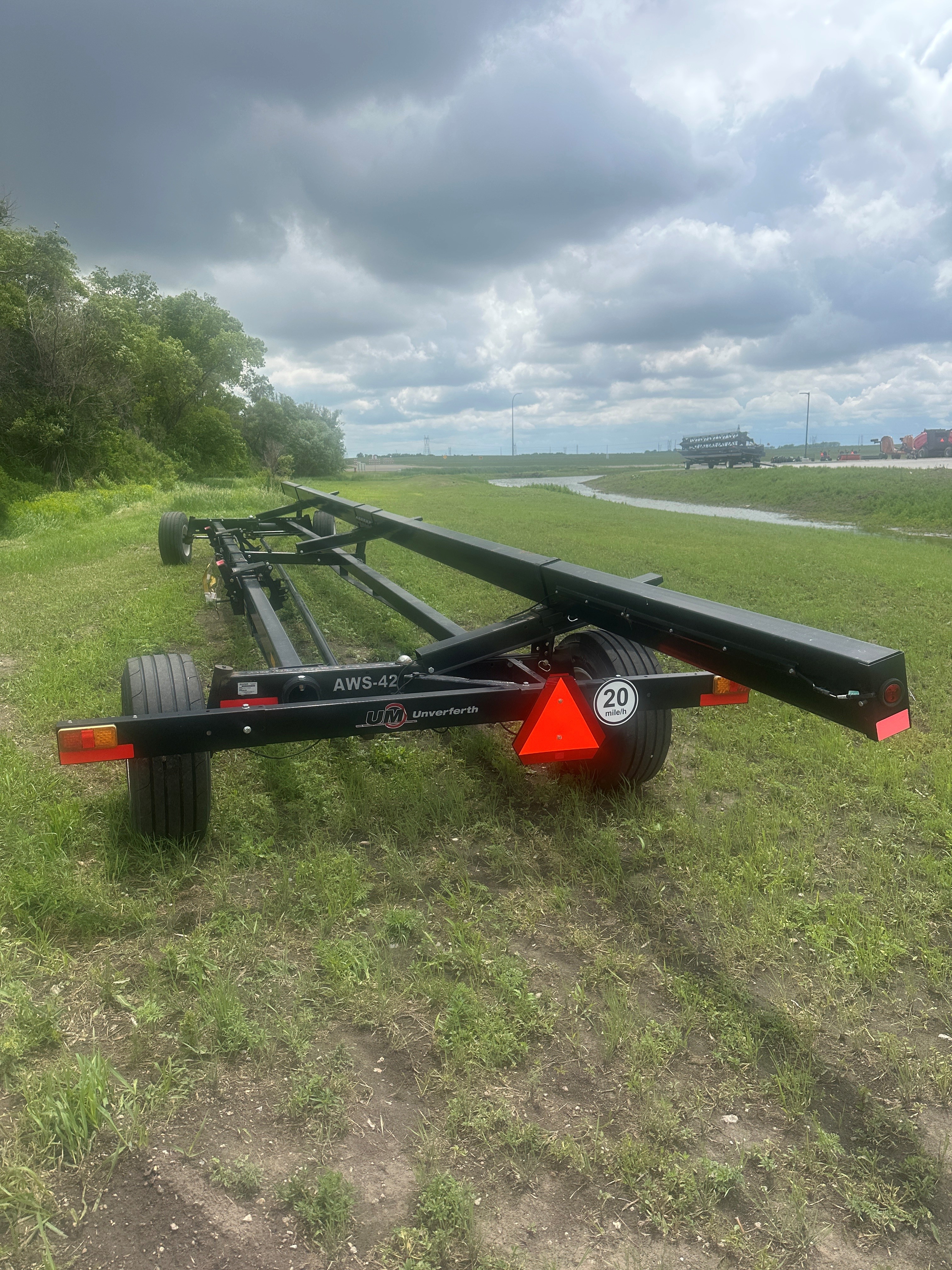 2023 Unverferth AWS44202B Header Transport