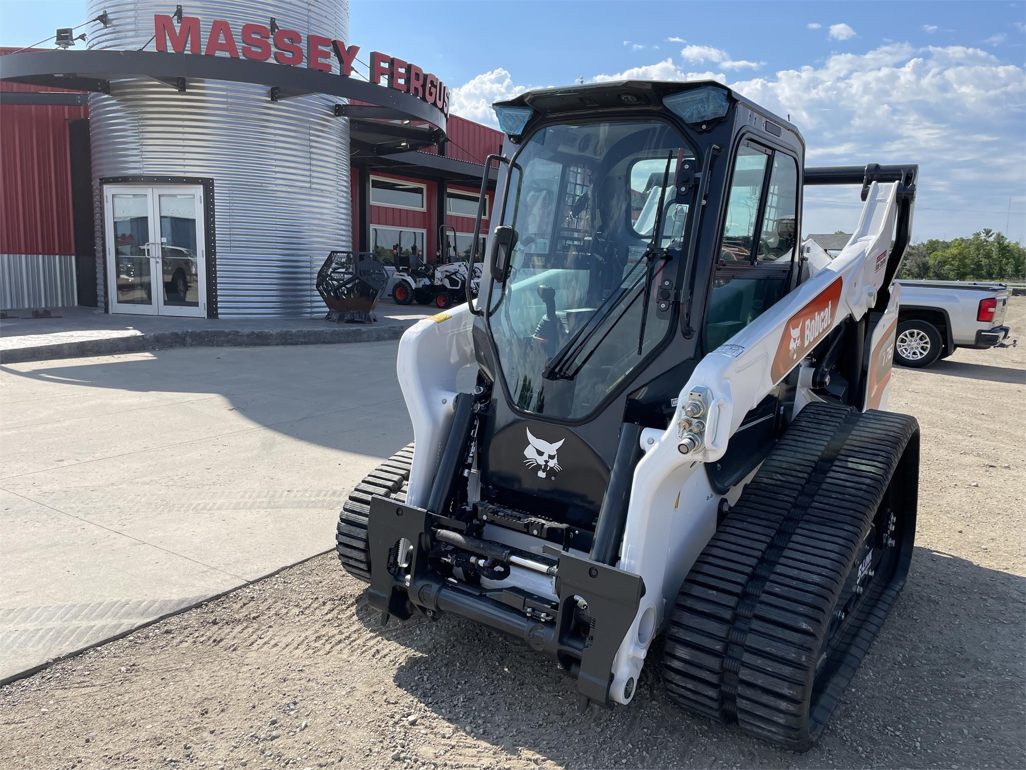 2024 Bobcat T76 Skid Steer Loader