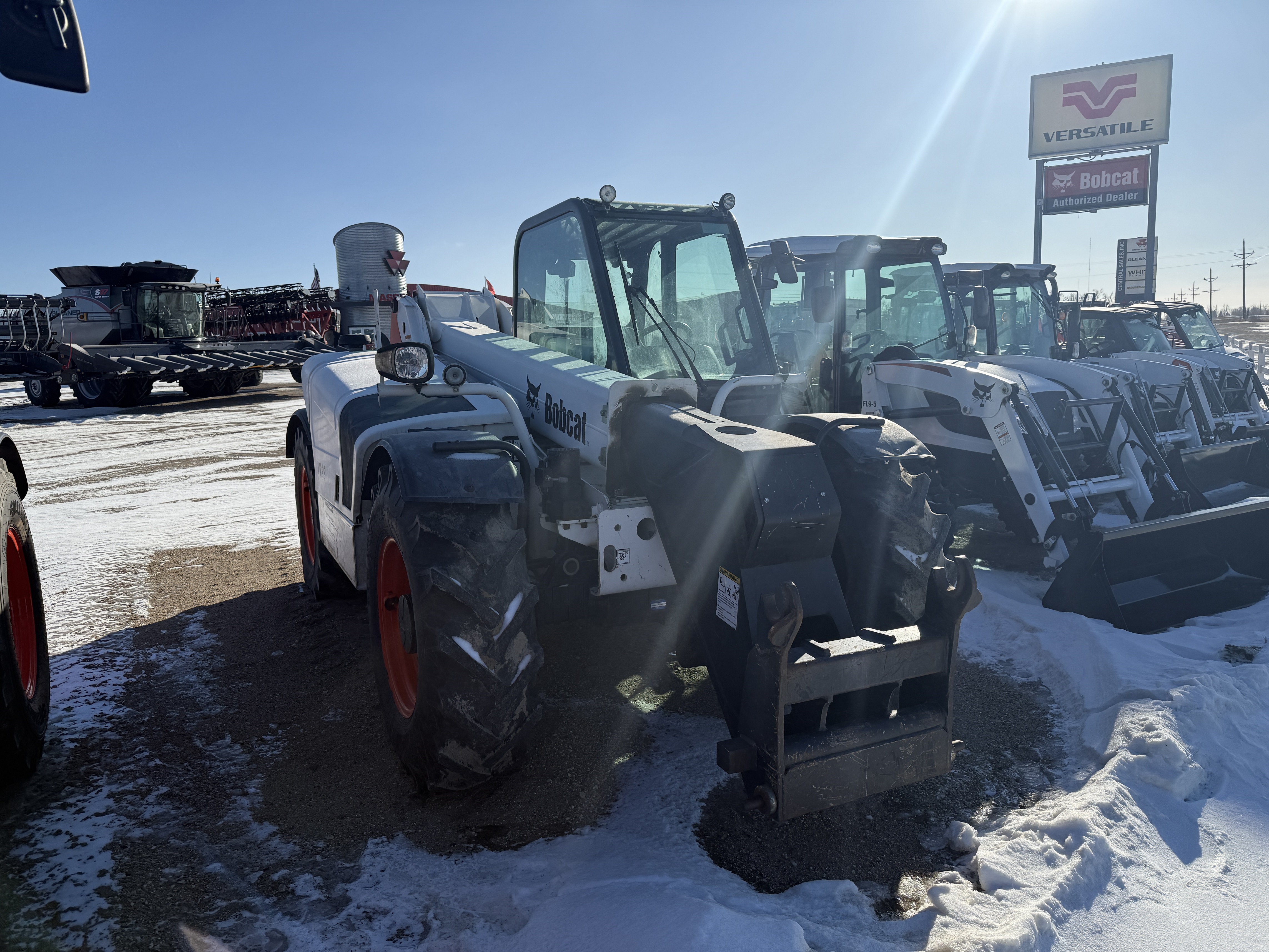 2010 Bobcat V723 TeleHandler