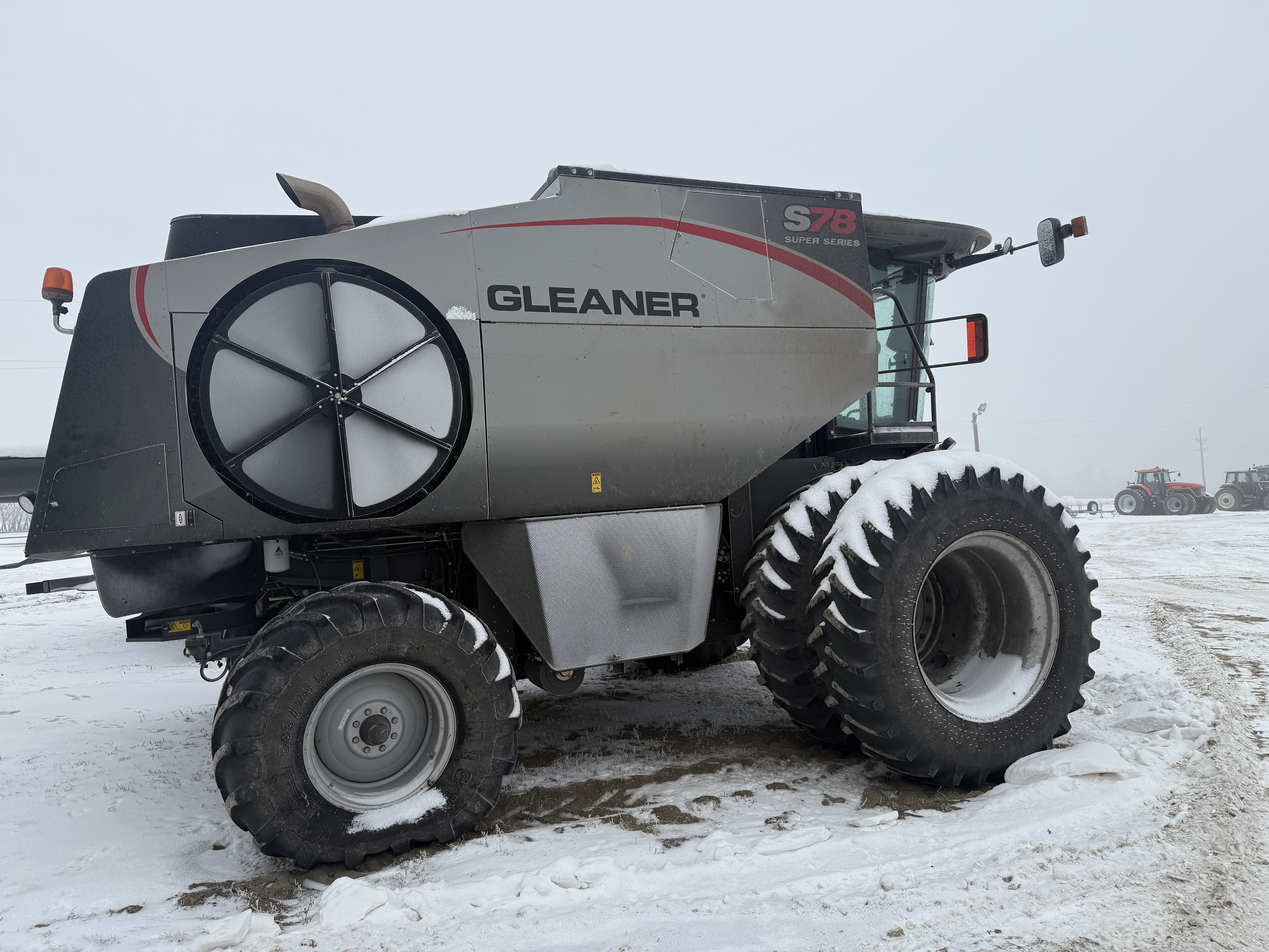 2015 AGCO Gleaner S78 Combine