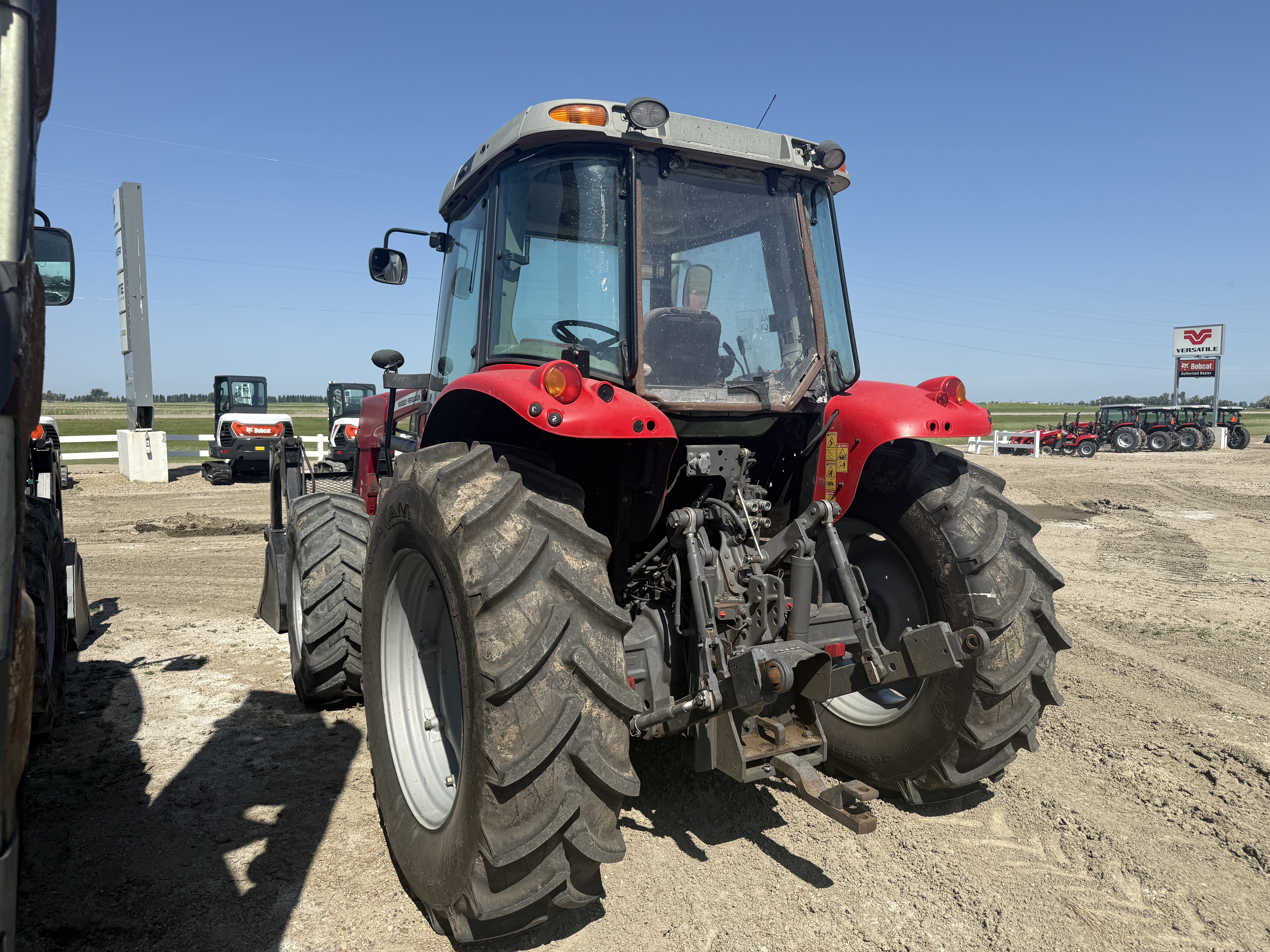 2013 Massey Ferguson 5455 Tractor