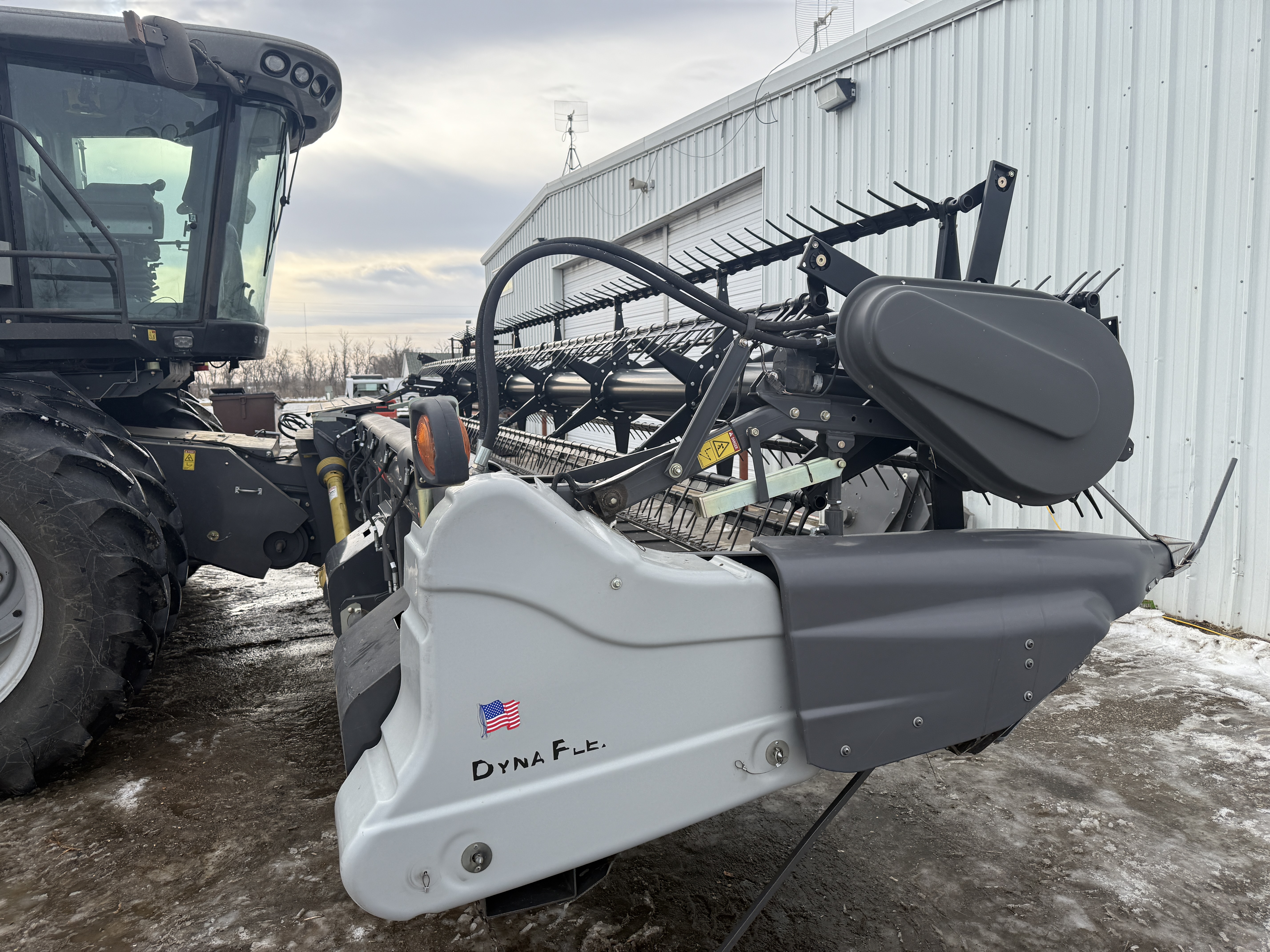 2012 AGCO Gleaner 9250-30 Combine