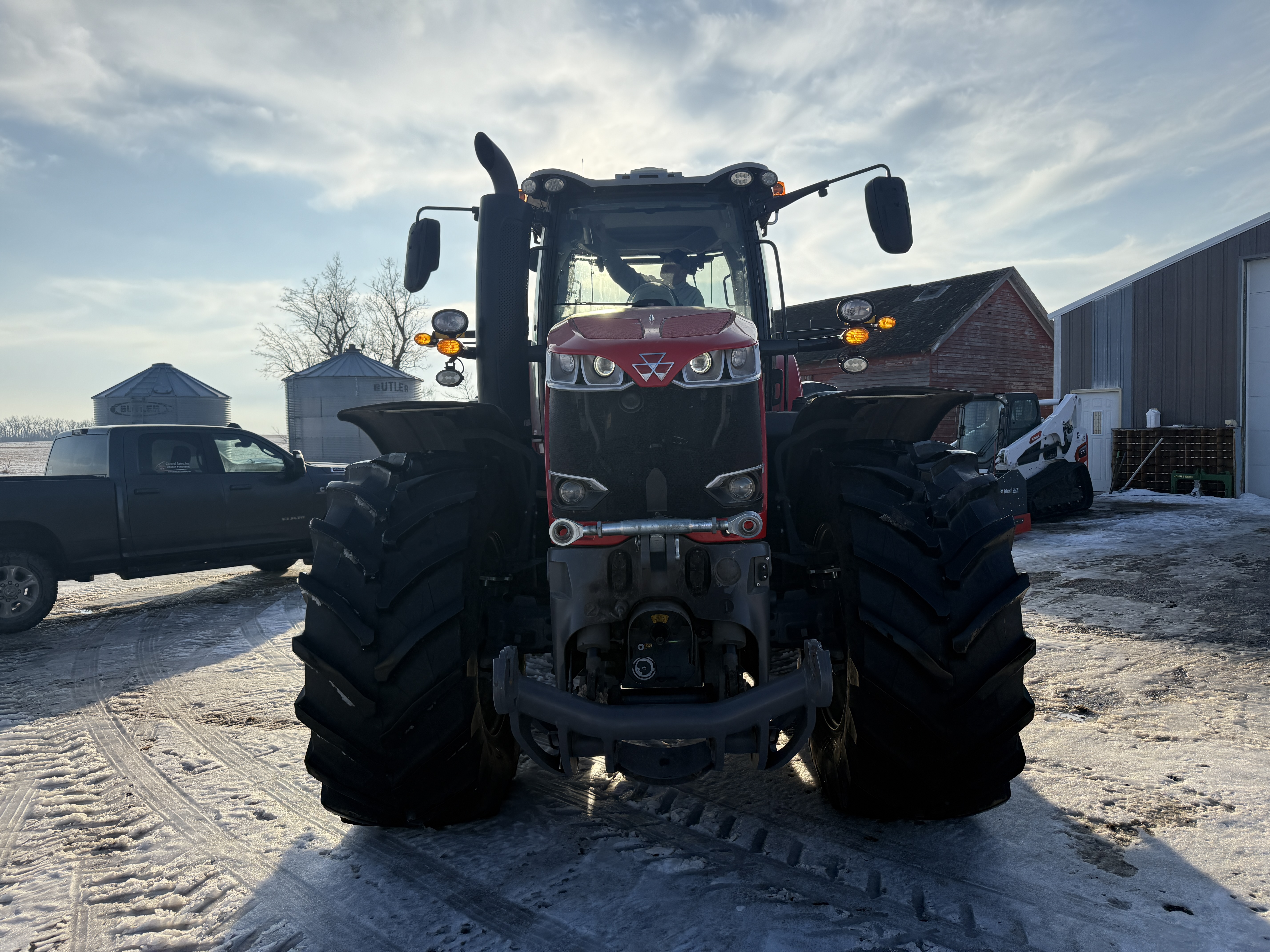 2022 Massey Ferguson 8740 Tractor