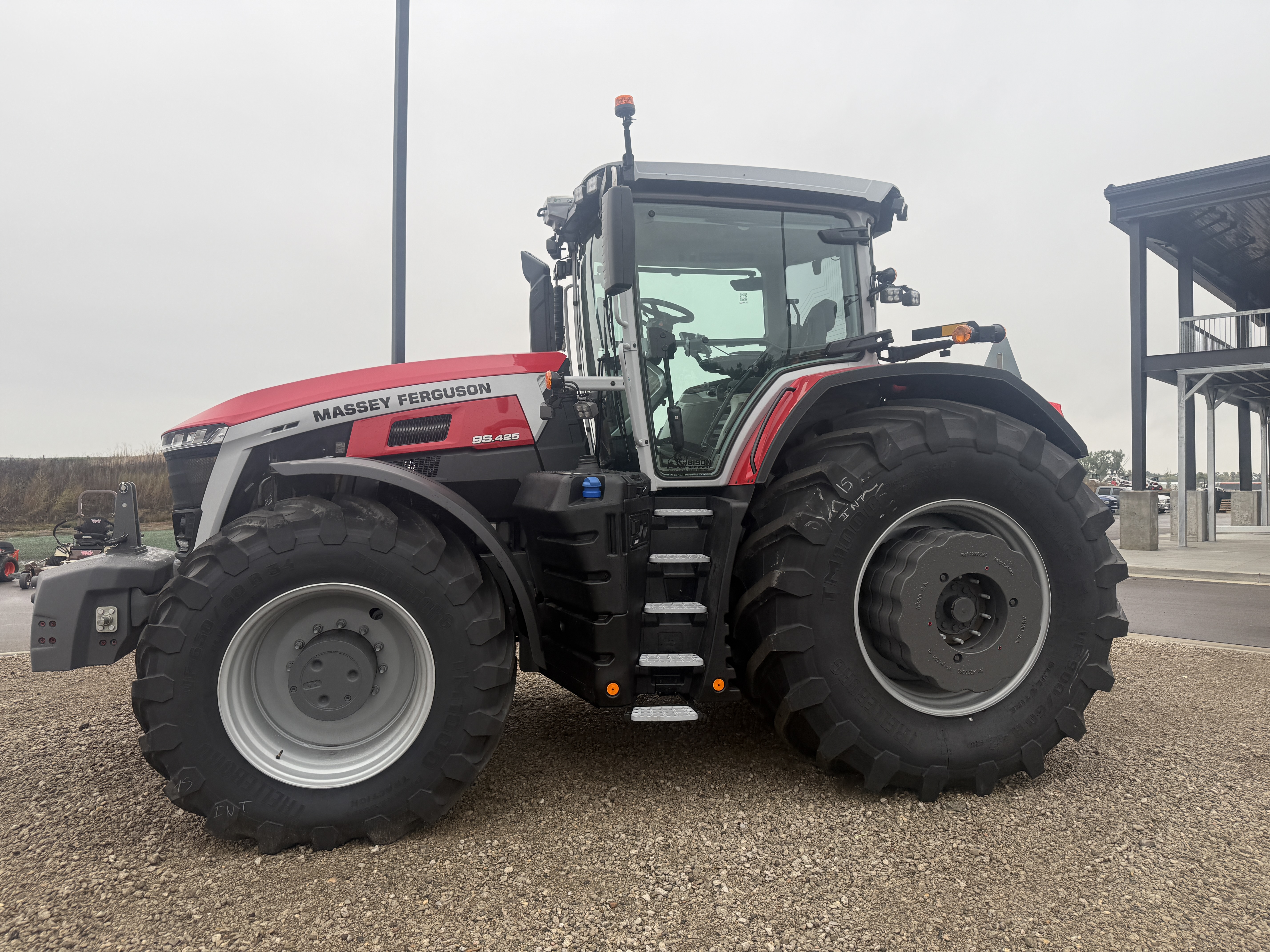 2026 Massey Ferguson 9S.425 Tractor