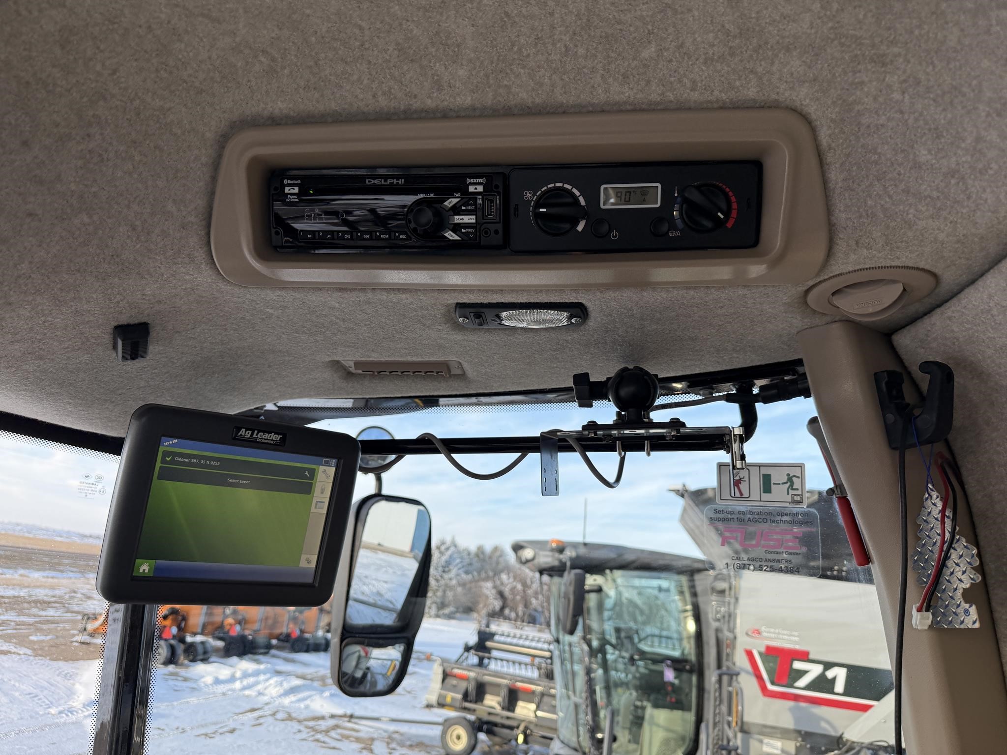2017 AGCO Gleaner S97 Combine