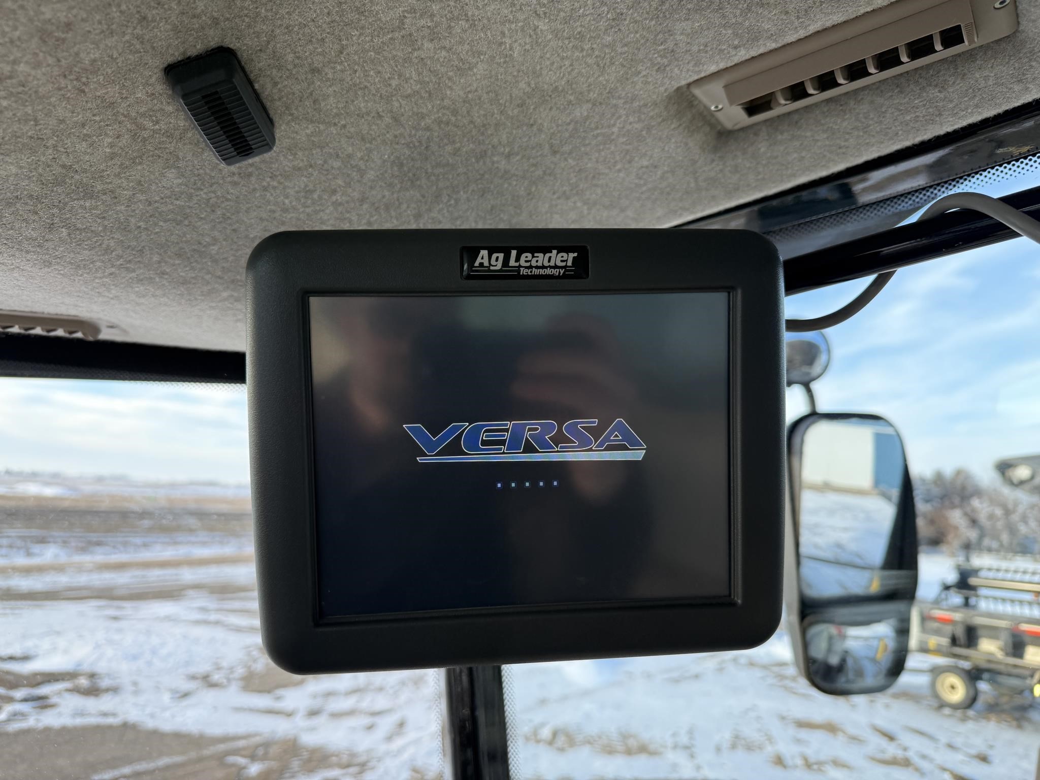 2017 AGCO Gleaner S97 Combine