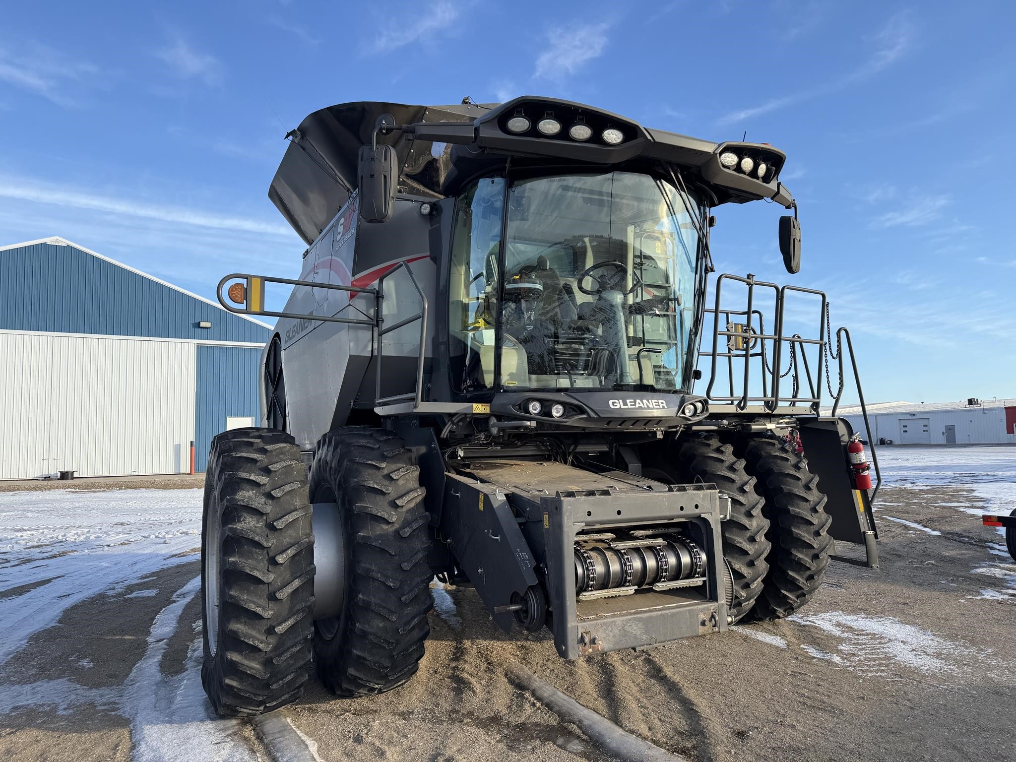 2017 AGCO Gleaner S97 Combine