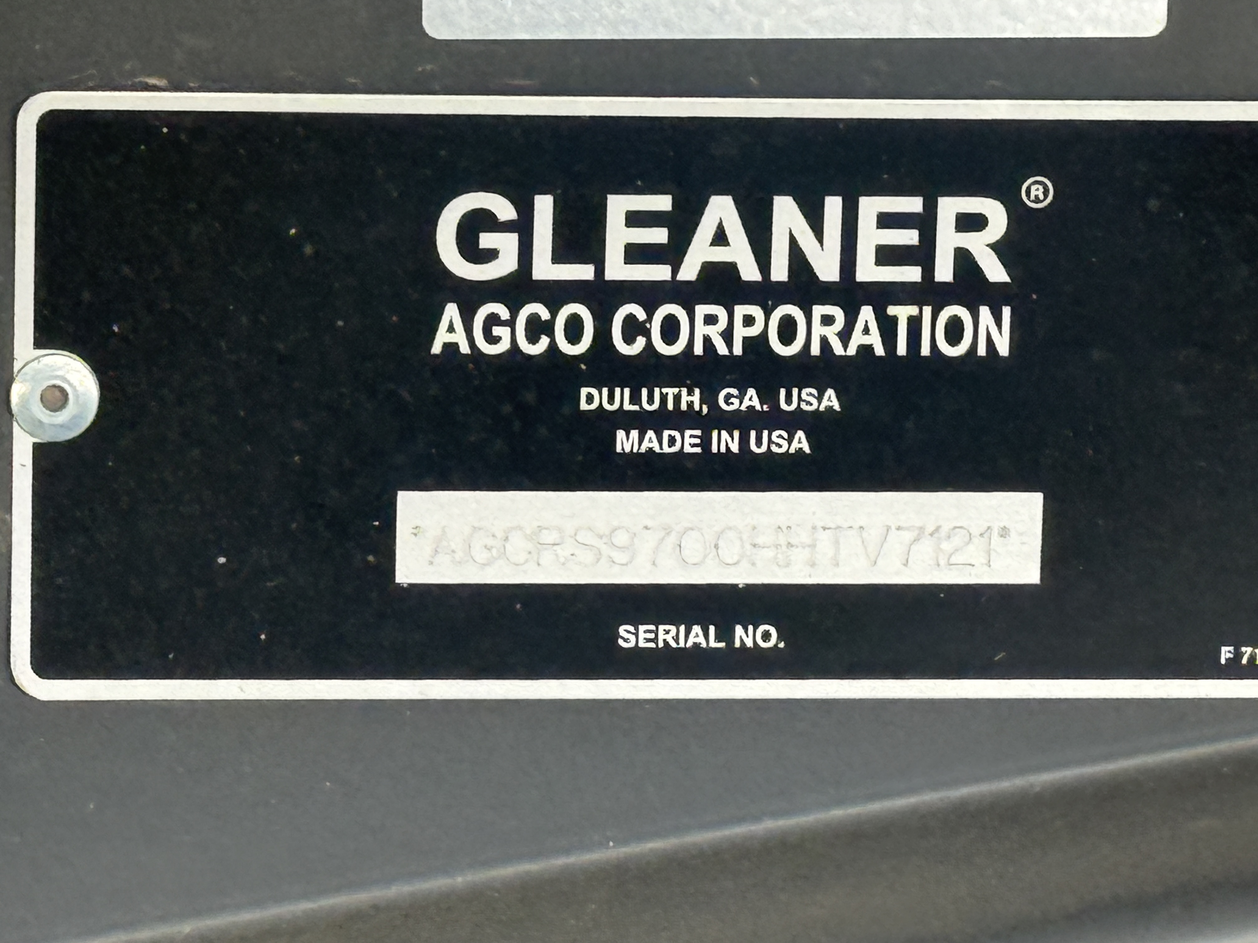 2017 AGCO Gleaner S97 Combine