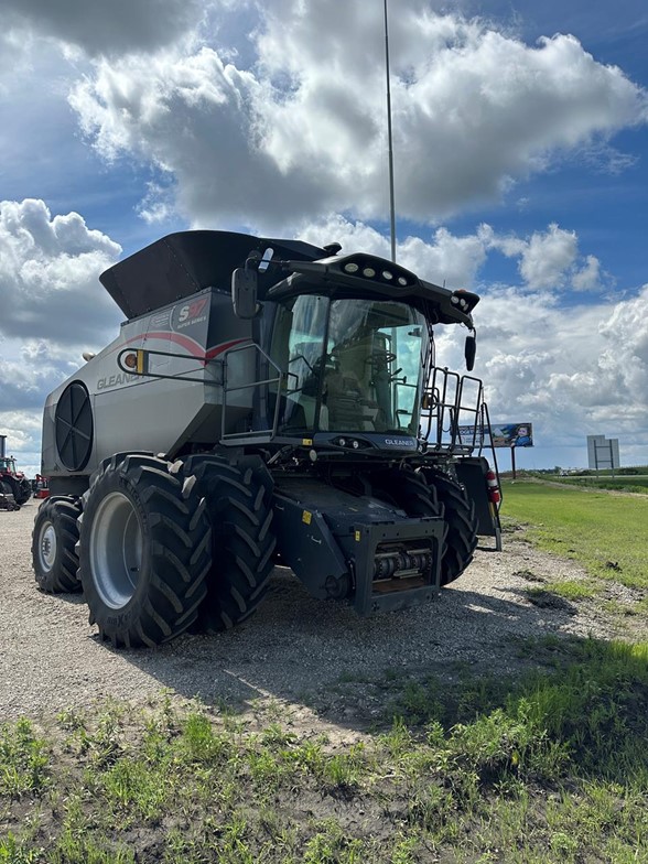 2024 AGCO Gleaner S97 Combine
