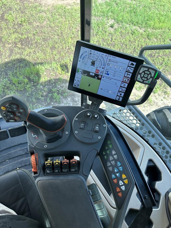 2024 AGCO Gleaner S97 Combine