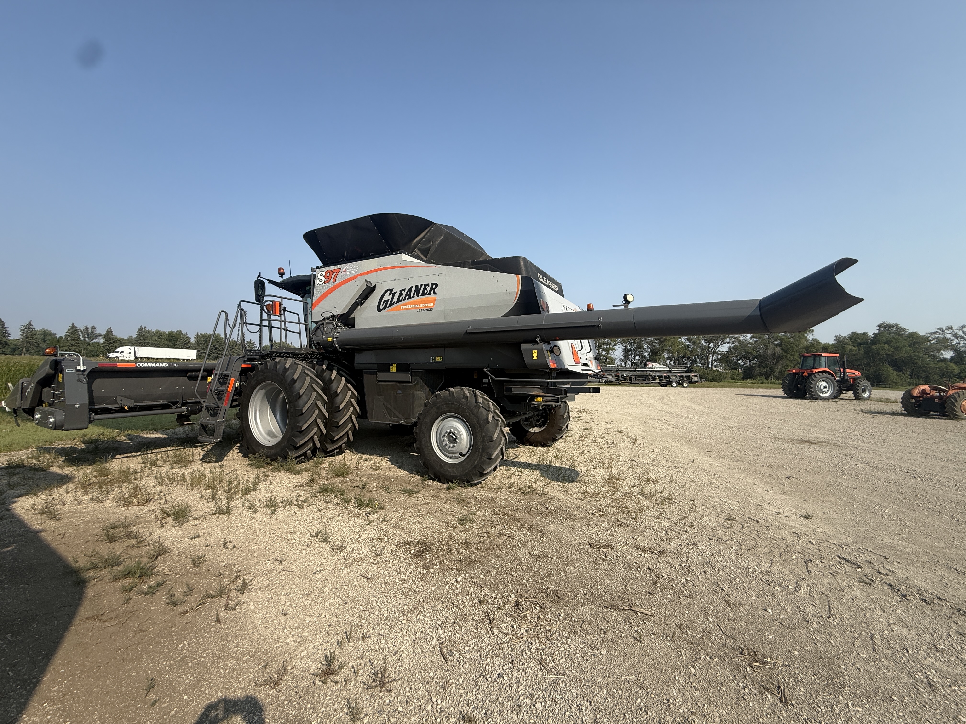2023 AGCO Gleaner S97 Combine