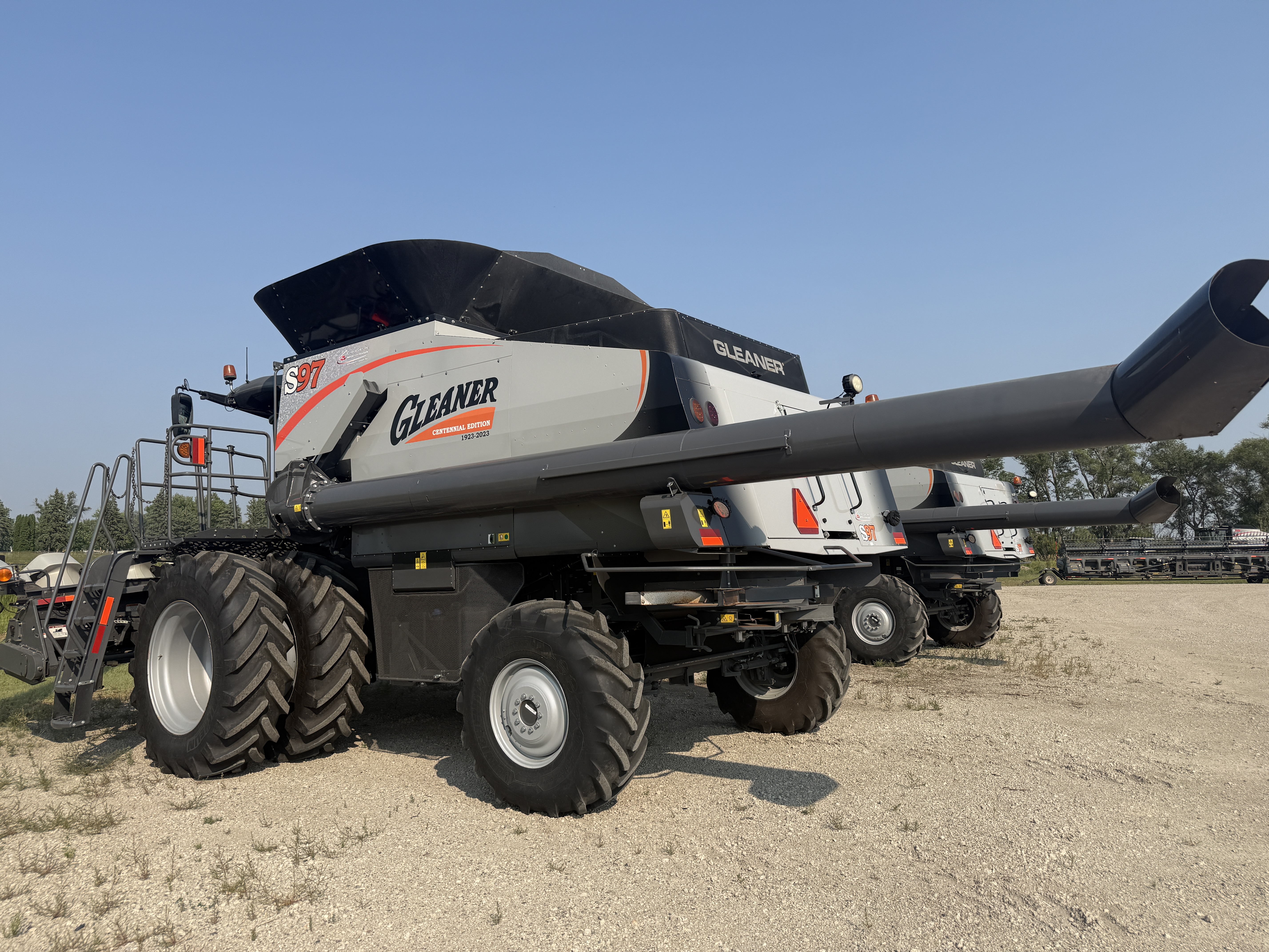2023 AGCO Gleaner S97 Combine