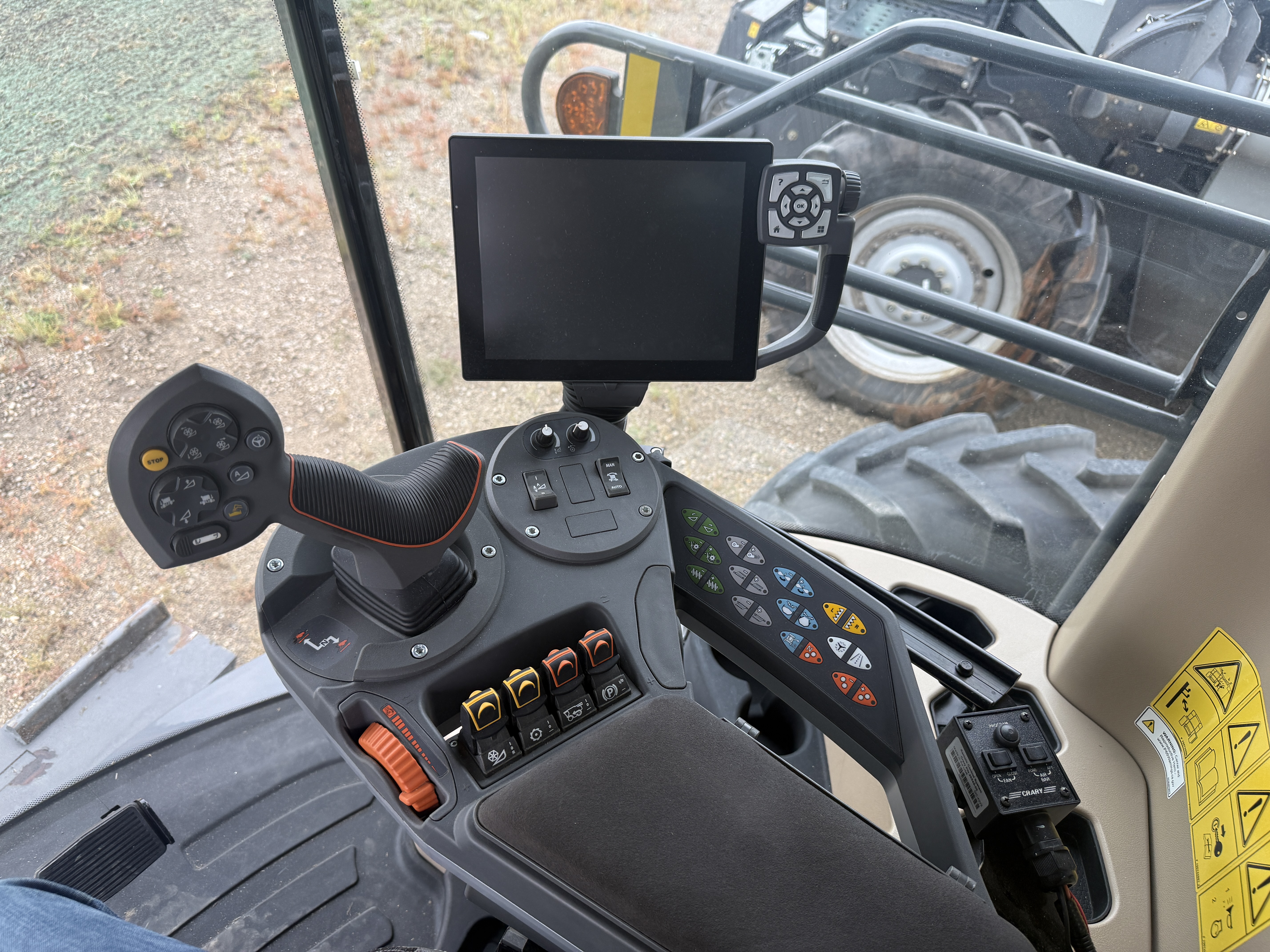 2023 AGCO Gleaner S97 Combine