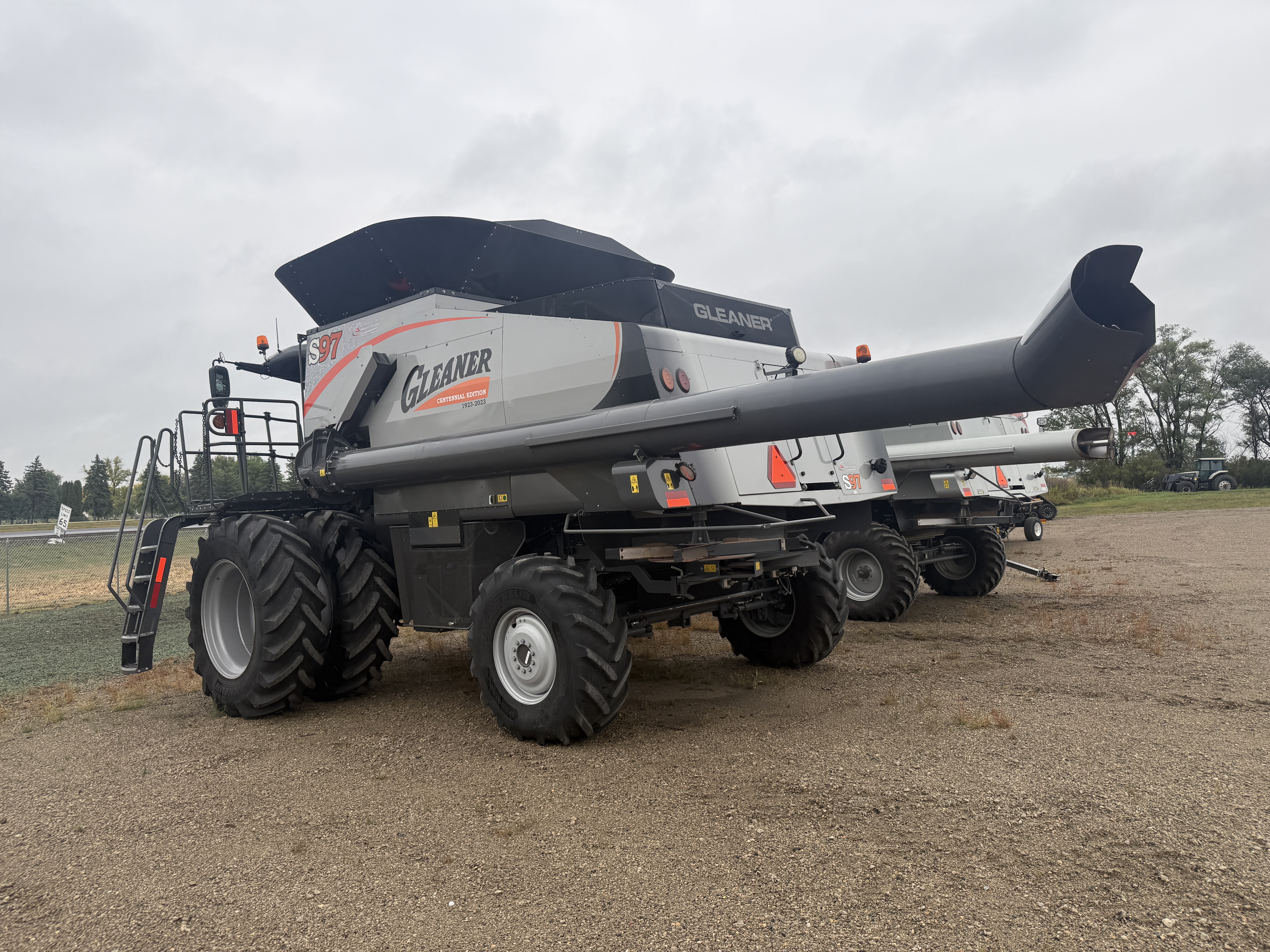 2023 AGCO Gleaner S97 Combine