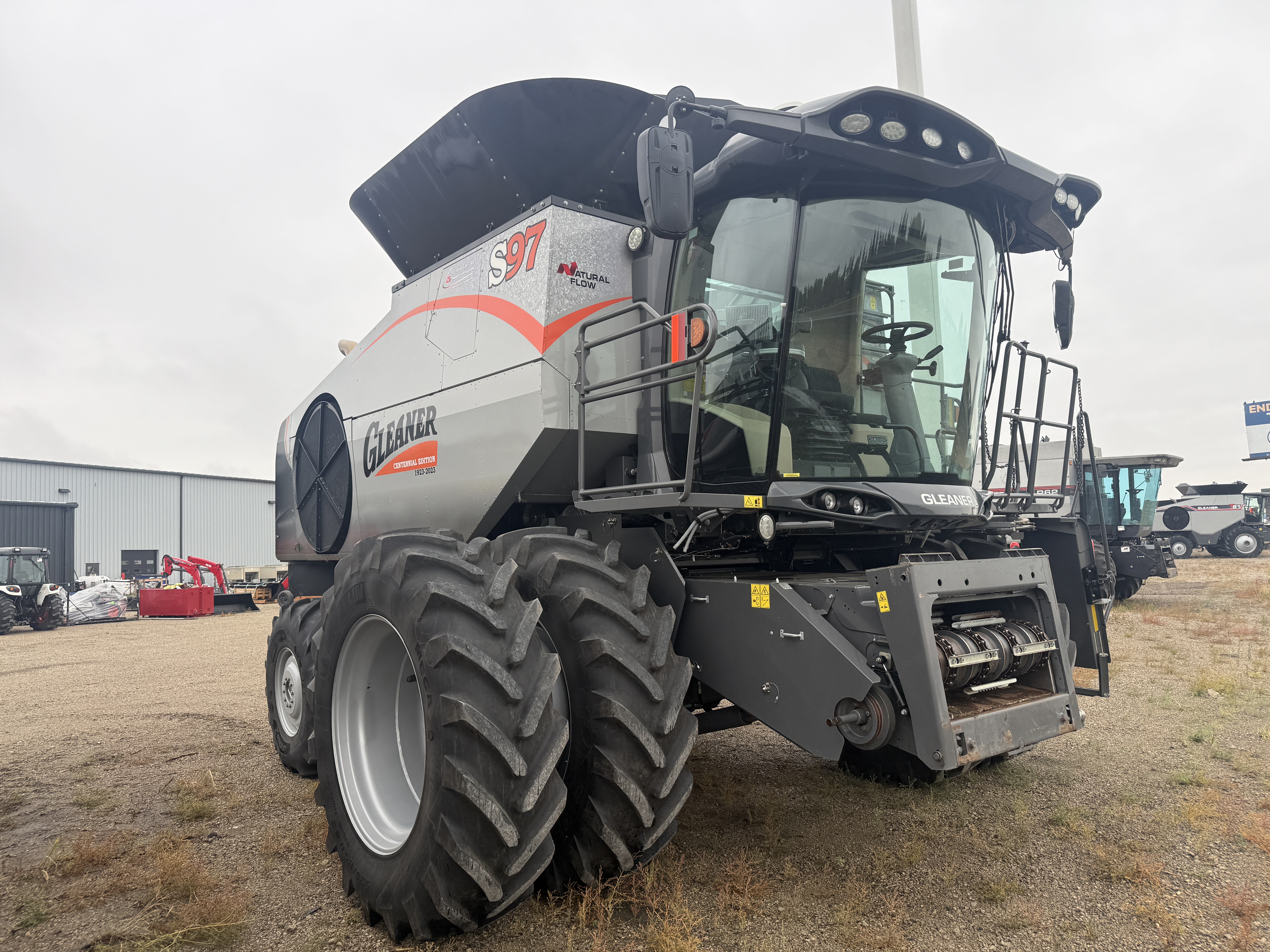 2023 AGCO Gleaner S97 Combine