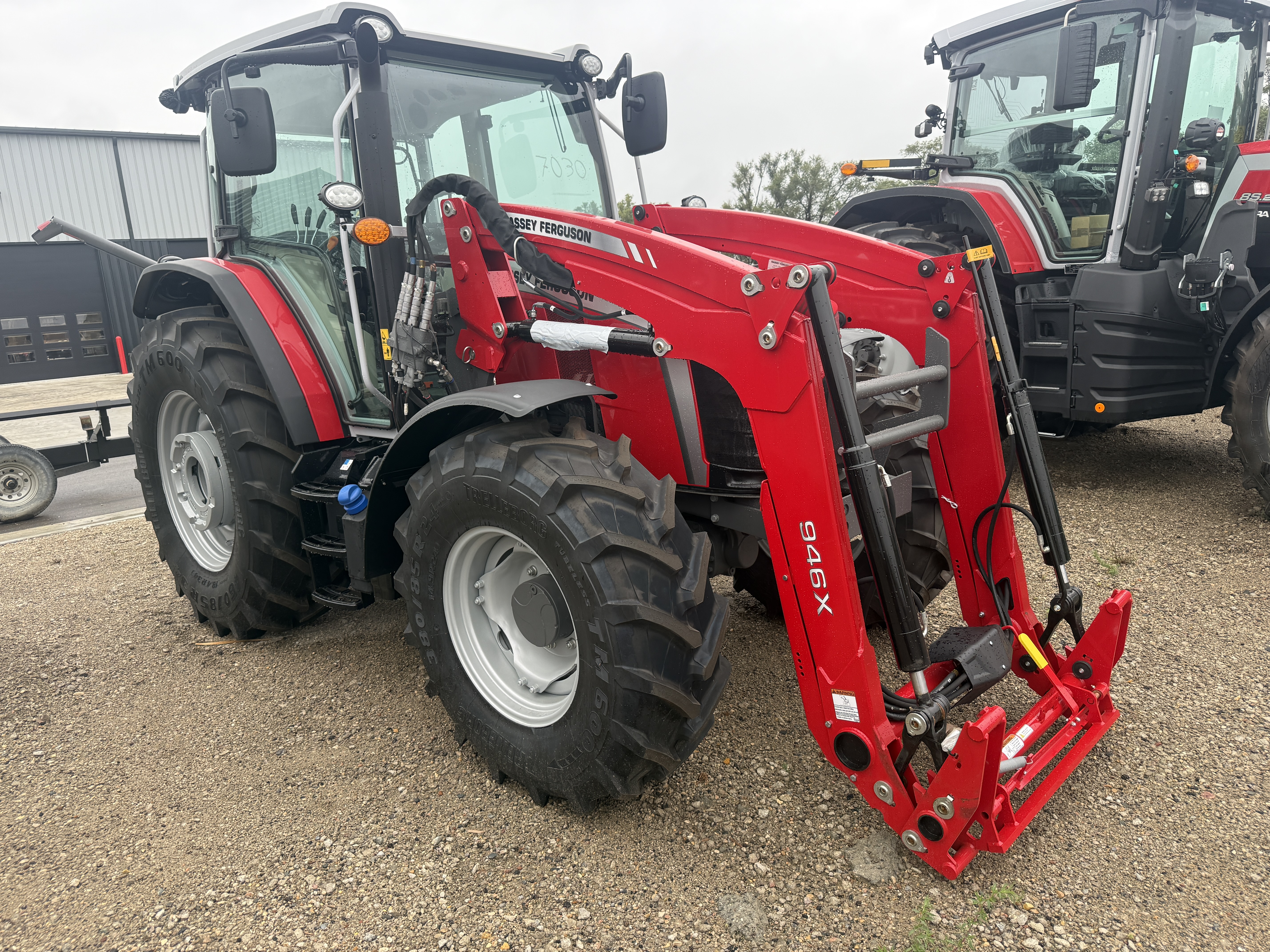 2026 Massey Ferguson 5M.115 Tractor