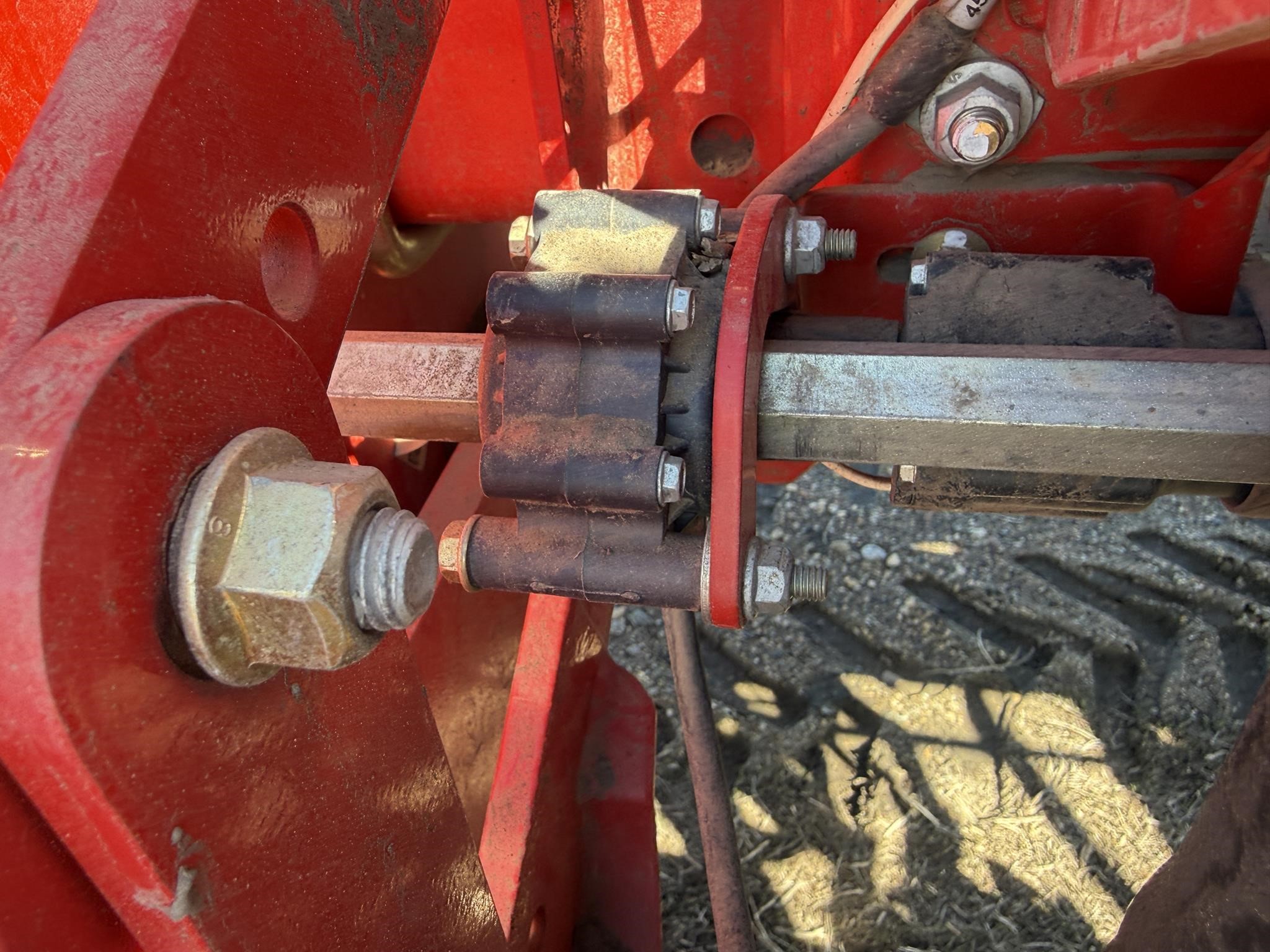 2014 Massey Ferguson WP9824-30 Planter
