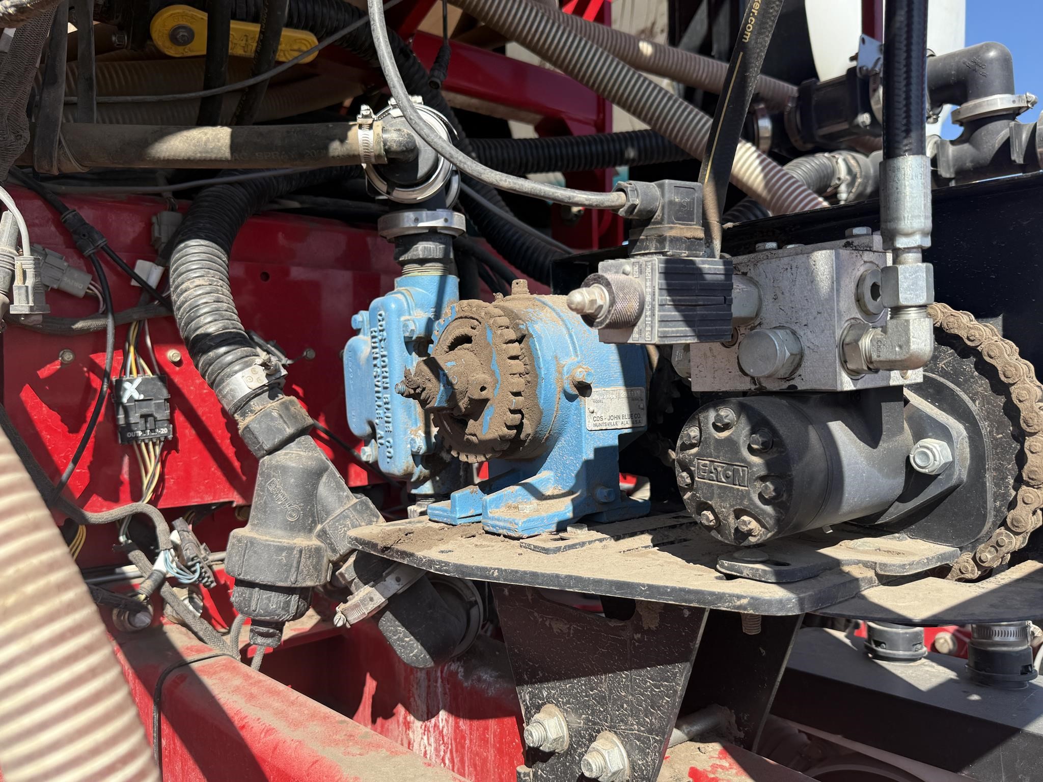 2014 Massey Ferguson WP9824-30 Planter