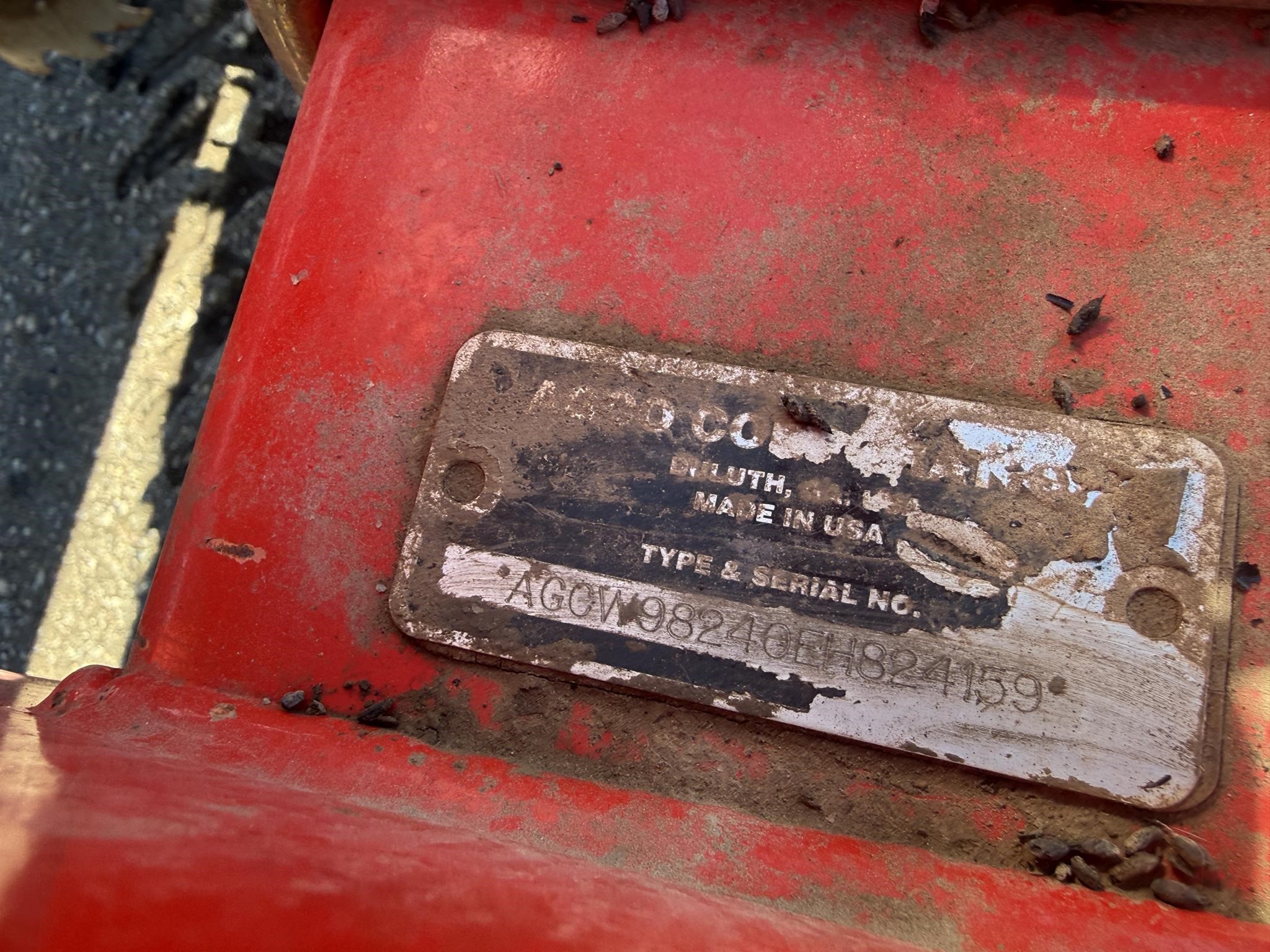 2014 Massey Ferguson WP9824-30 Planter