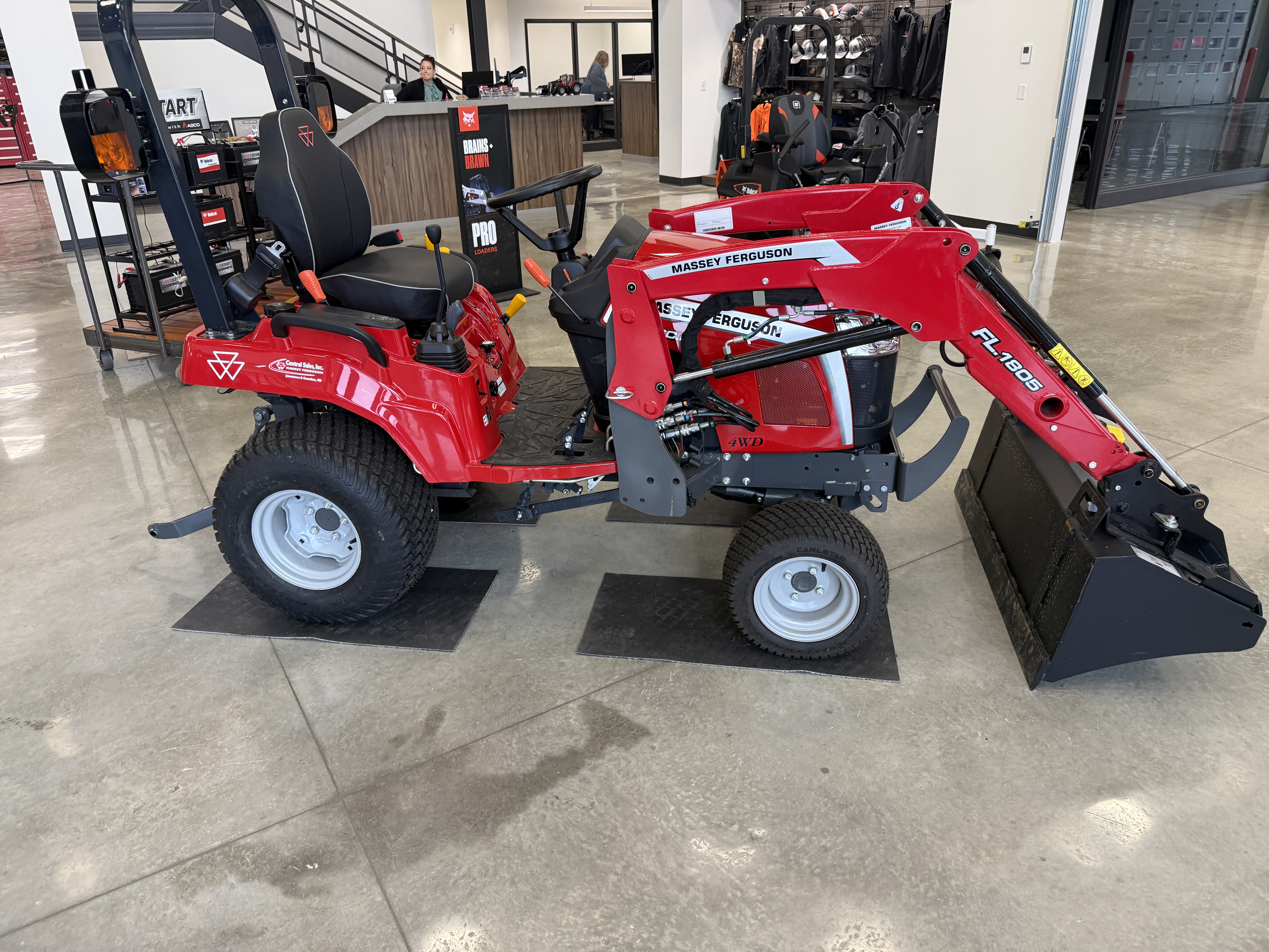 2026 Massey Ferguson MF1GC.23 Tractor