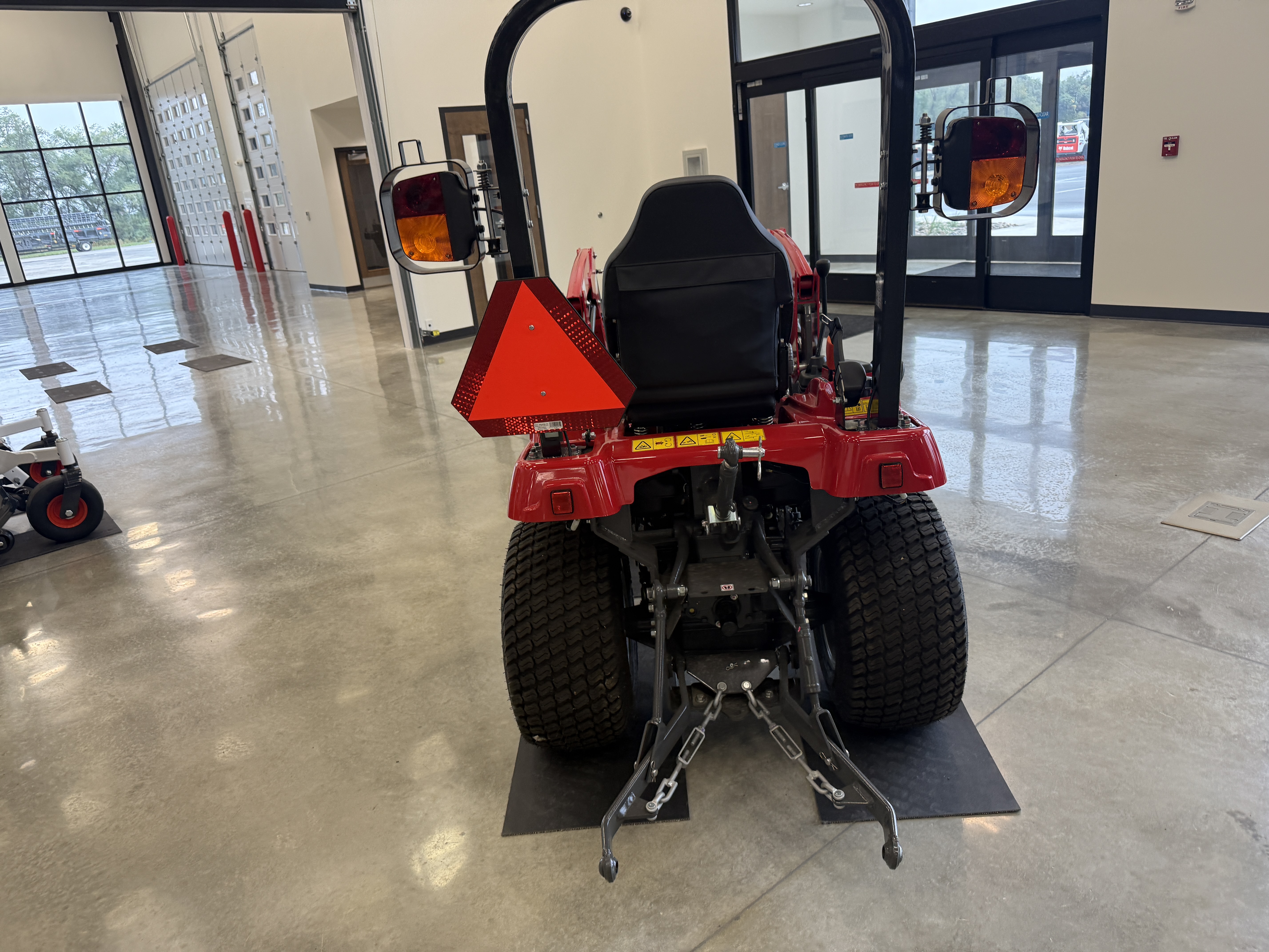 2026 Massey Ferguson MF1GC.23 Tractor