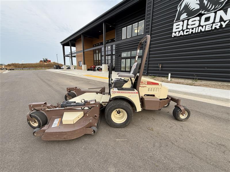2024 Grasshopper 725D Mower/Zero Turn